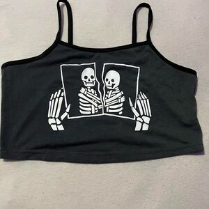 SHEIN Cropped Tank Top